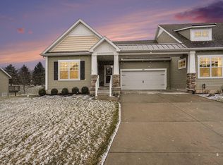 688 Braeside Dr SE #63, Byron Center, MI 49315