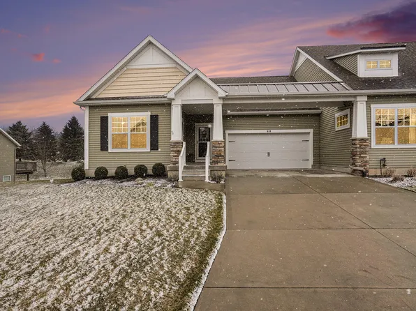 688 Braeside Dr SE #63, Byron Center, MI 49315