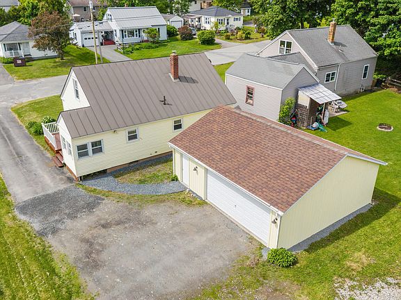 2nd image of 47 Violette Avenue