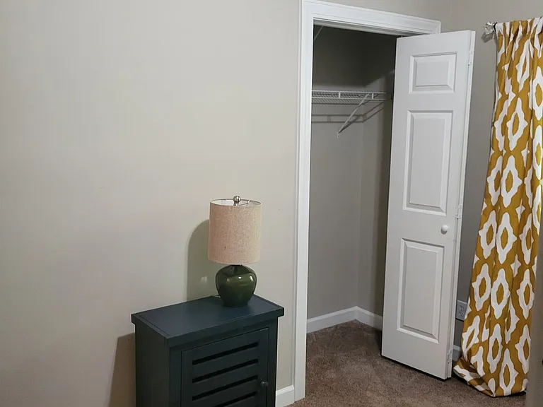 407 S Elgin Ct — Photo 26