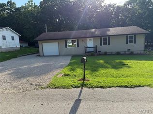 4837 Woodland Dr, Sullivan, MO 63080