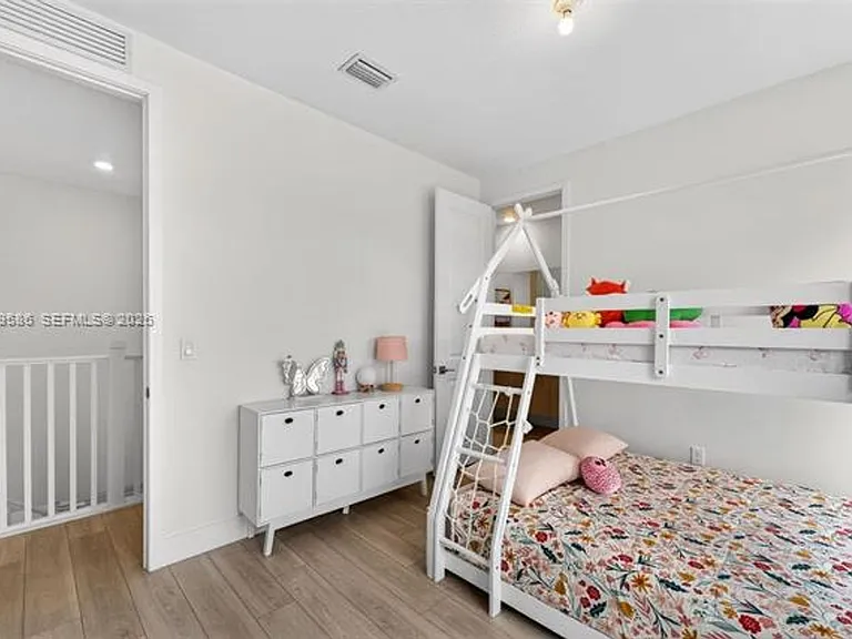 8267 SW 120th Ter — Photo 31