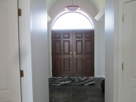 3rd image of 5157 Silverstone Dr NE