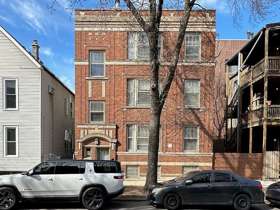 1st image of 1406 W Cornelia Ave #3