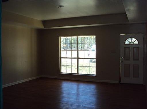 3rd image of 67550 W Walker Rd