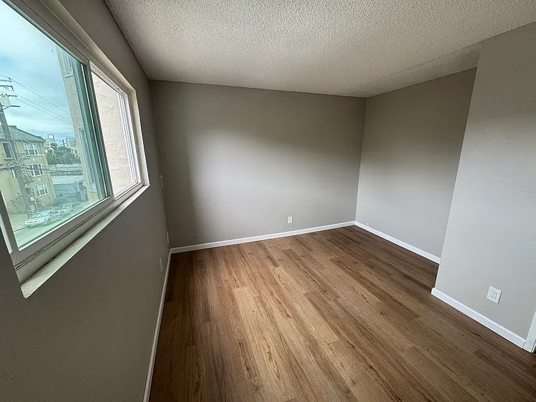 Bedroom #1