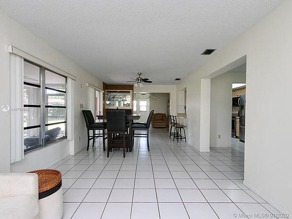 4th image of 10306 NW 80th Dr