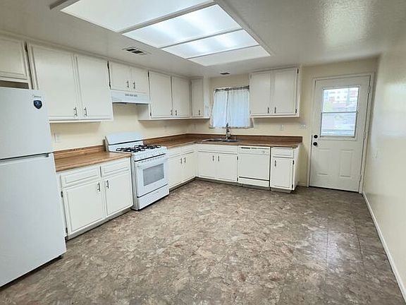 5th image of 539 N Alameda Ave APT 4
