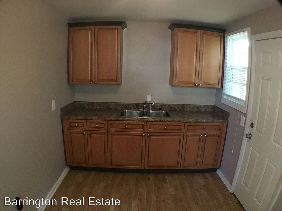 2nd image of 1772 Alemeda Ave SW