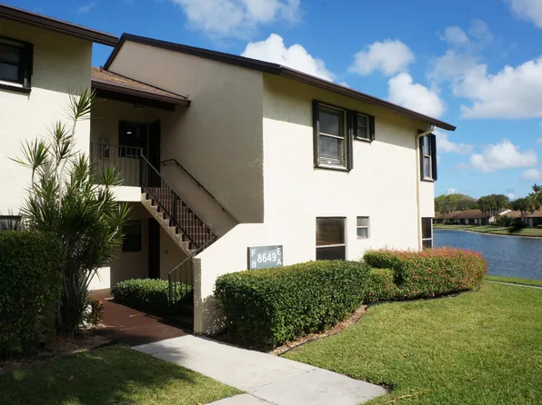 8649 Boca Glades Boulevard W #E, Boca Raton, FL 33434