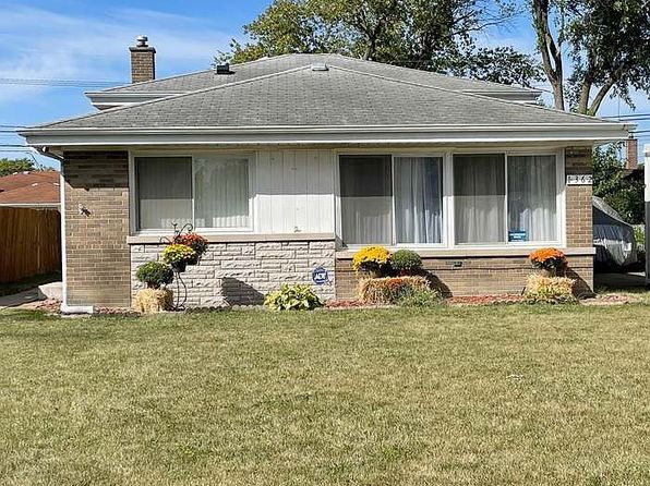 1362 Mackinaw Ave