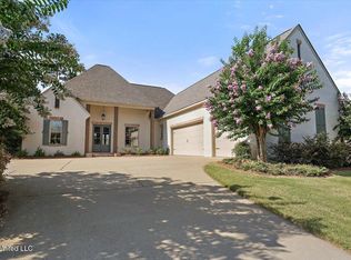 111 Wingspan Way, Madison, MS 39110