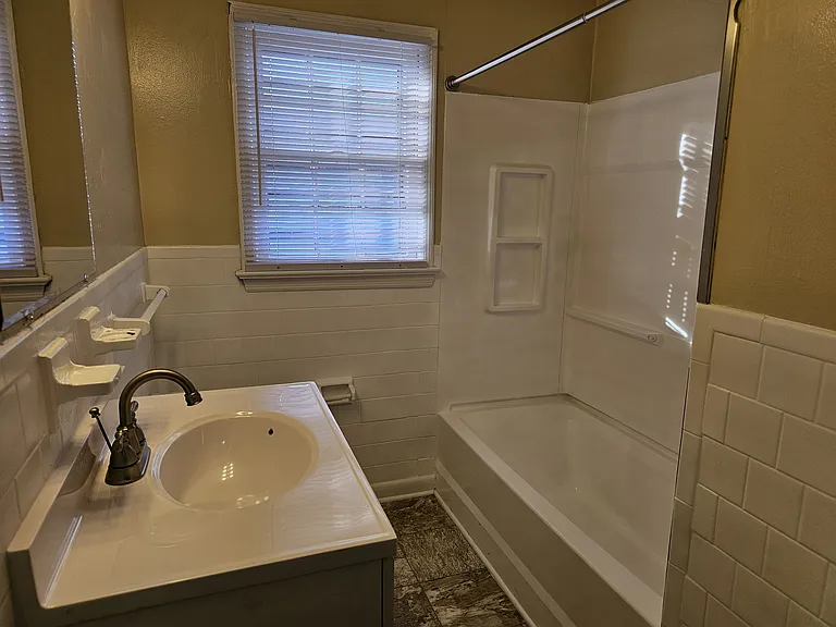 898-1 bathroom_12102025
