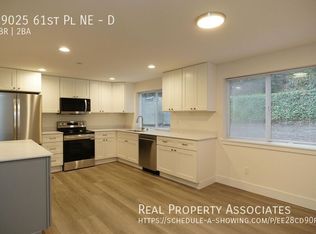 19025 61st Pl NE APT D, Kenmore, WA 98028