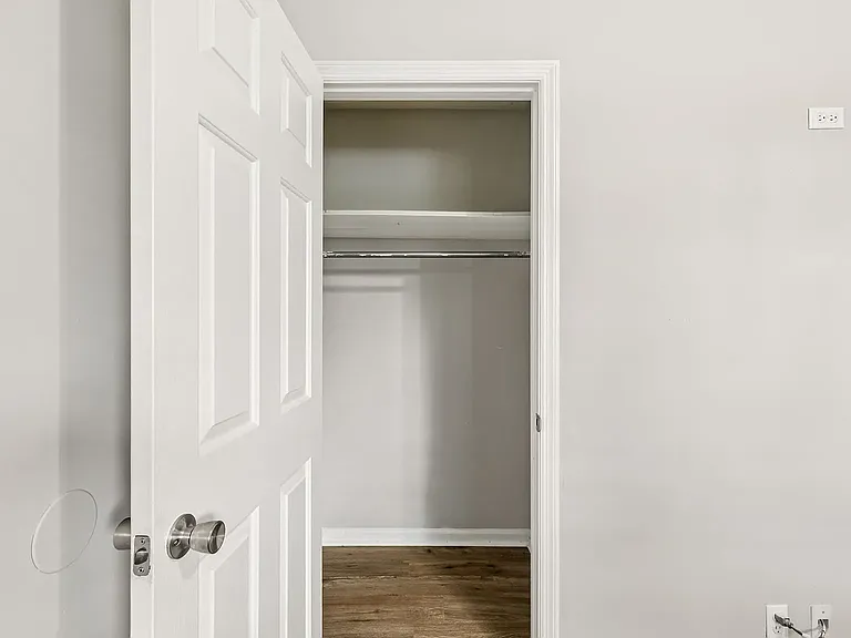 1200 Wh Davis Dr — Photo 16
