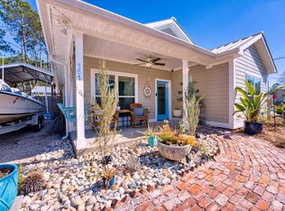 229 Fred Meyer St, Apalachicola, FL 32320