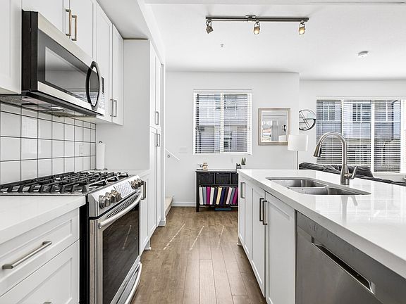 3rd image of 11272 240th St #7