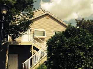 37 Stevens Ct, Bedminster, NJ 07921