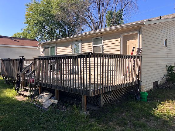 2nd image of 5127 160th St SE