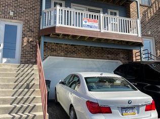 233 N 14th St, Reading, PA 19604