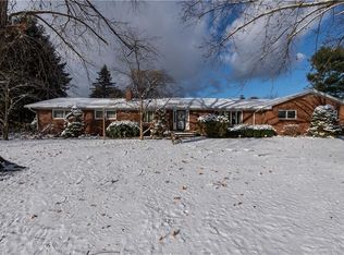 3075 Sherbrook Dr, Uniontown, OH