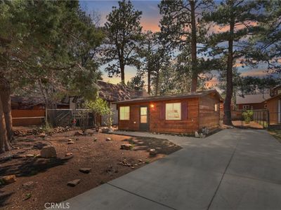 726 Riverside Ave, Sugarloaf, CA, 92386