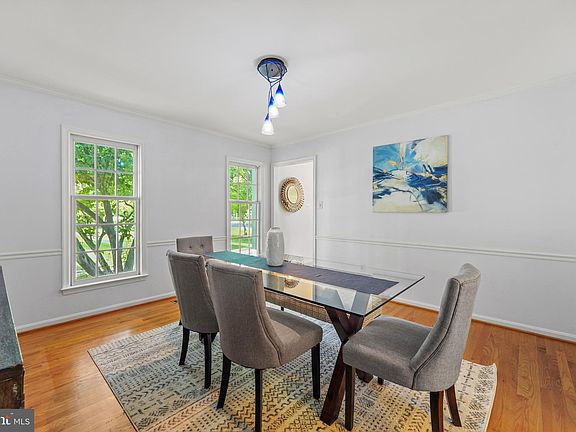 5th image of 2714 Mustang Dr