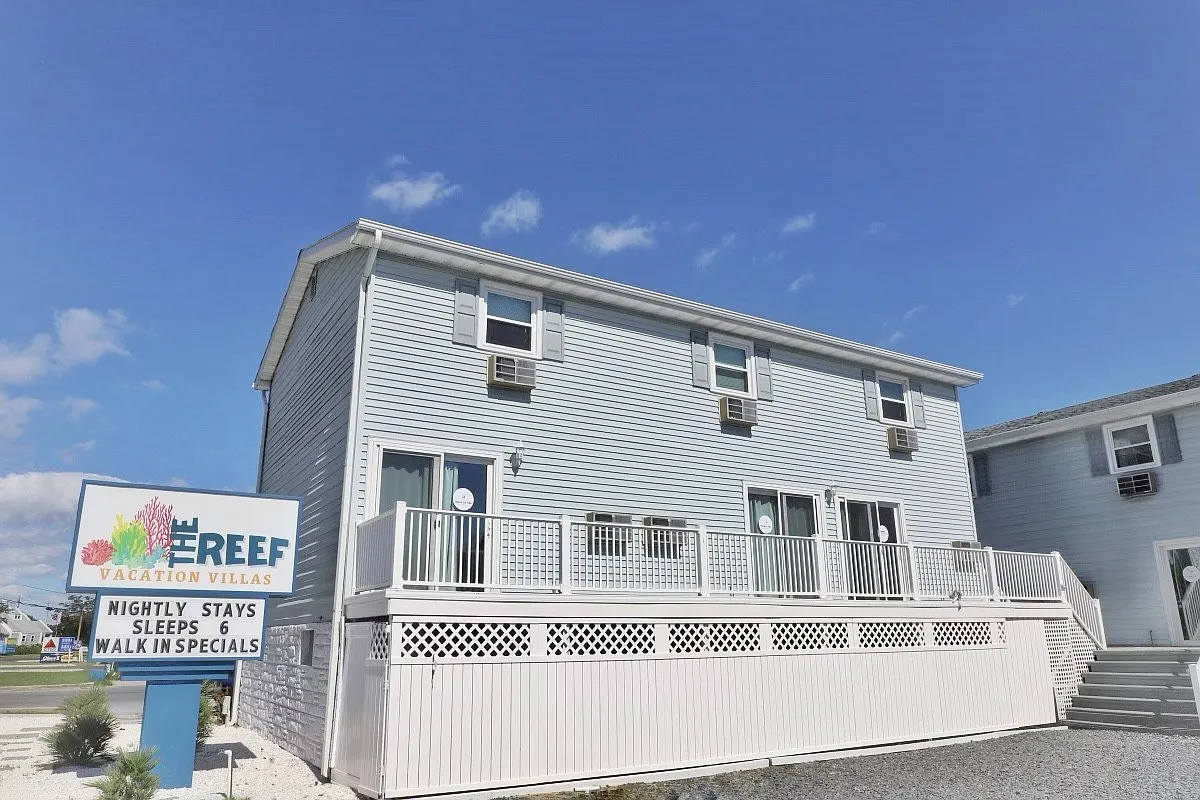 2 bed, 1.5 bath, 700 sqft, $1,700 — Photo 4