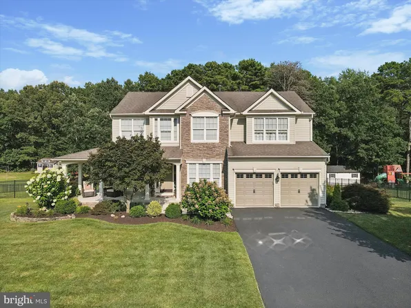 304 Danville Dr, Williamstown, NJ 08094
