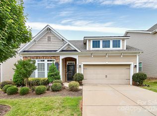9018 Inverness Bay Rd, Charlotte, NC 28278
