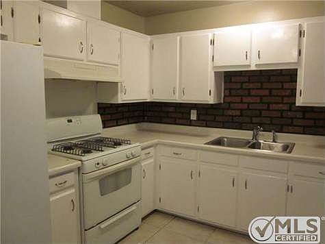 4th image of 1229 Ilexey Ave