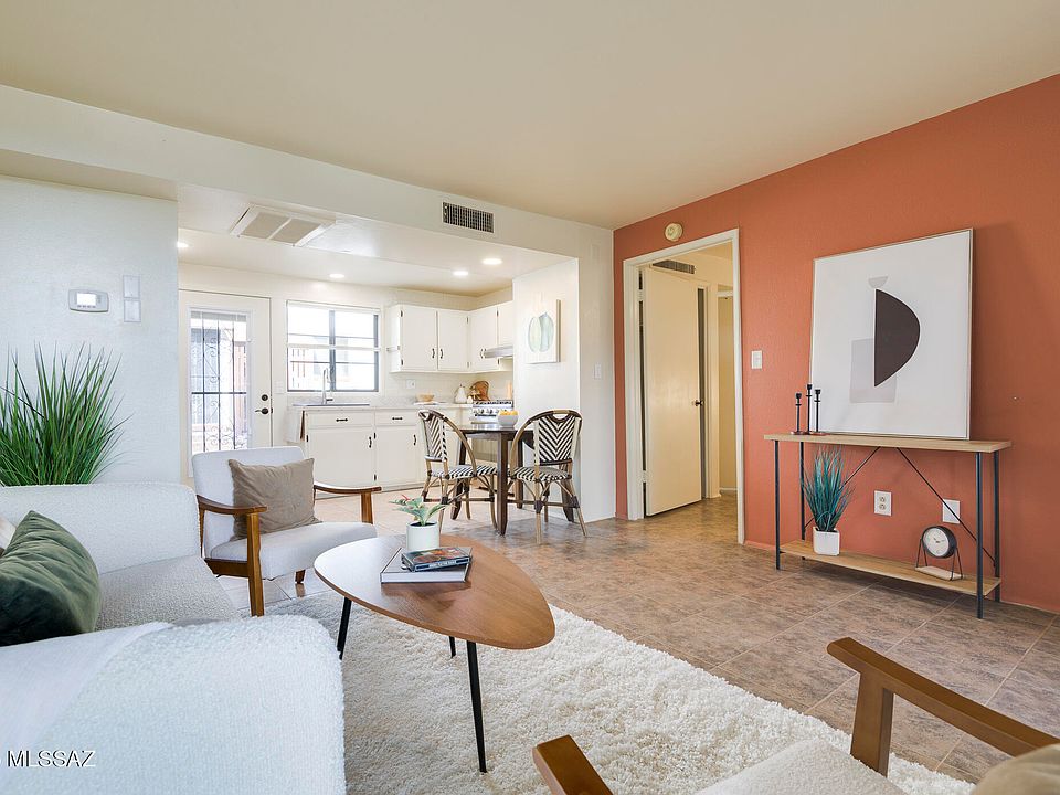1st image of 328 S Paseo Pena
