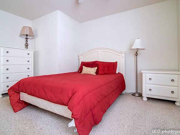 3rd image of 1133 Wesley Ave #1