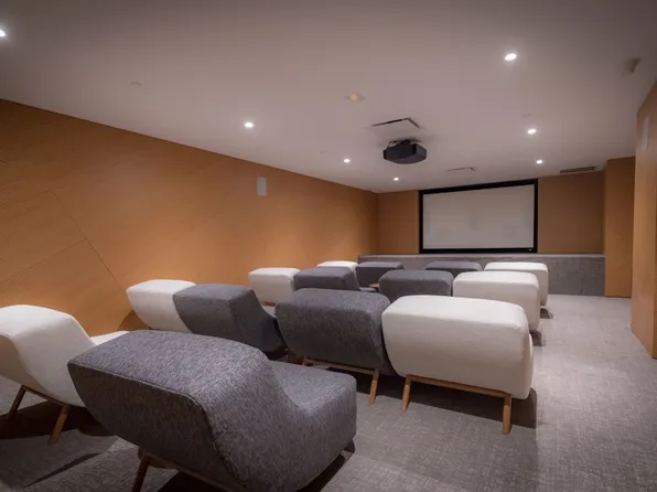 535 West 43rd Street image 9 of 15