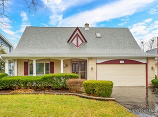 15 W Jackson St, Villa Park, IL