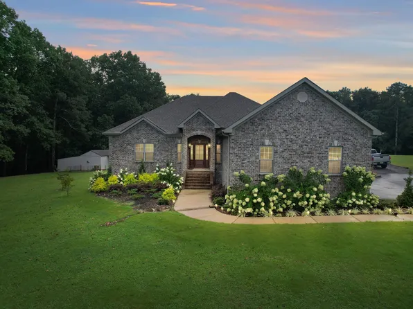 1425 County Road 1216, Vinemont, AL 35179