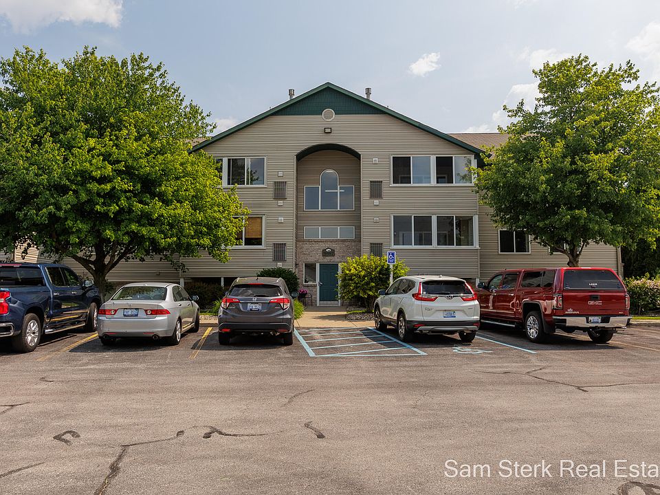 1st image of 5887 Crosswinds Dr #43