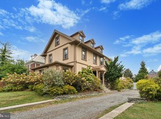233 W Winona Ave, Norwood, PA 19074