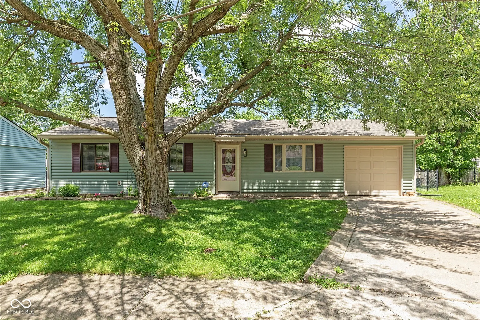 5440 Lobo Dr photo 1