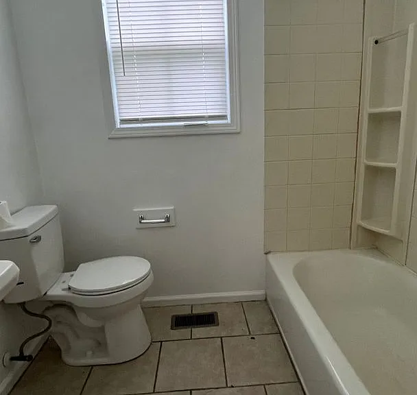 2221 Briarfield Rd — Photo 6