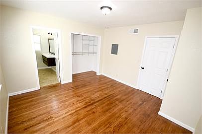 4th image of 319 N Park Ave