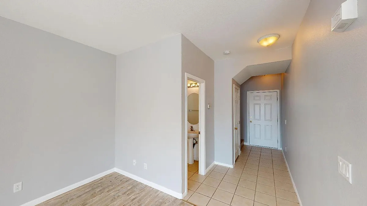 Building Photo - 5058 Flore Del Sol St