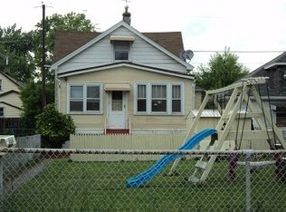 7518 W 61st Pl, Summit, IL 60501