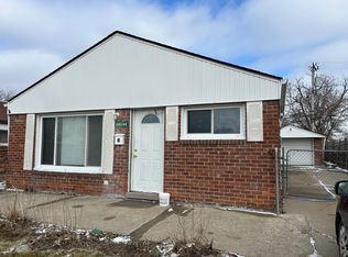 26244 Lehner St, Roseville, MI 48066