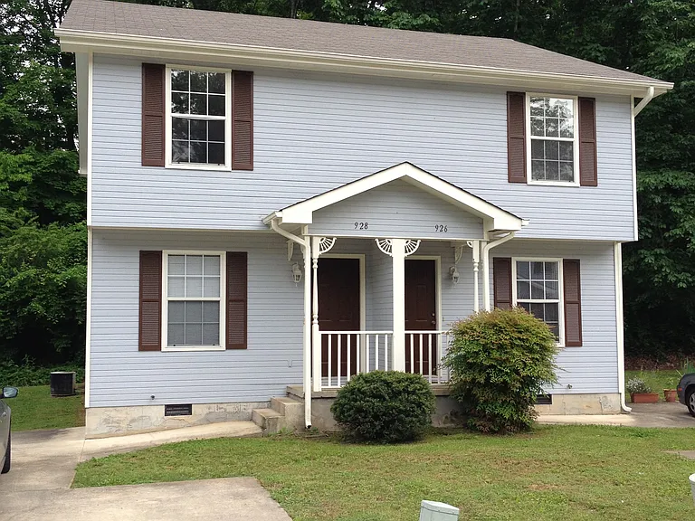 919 Polo Pl — Photo 1