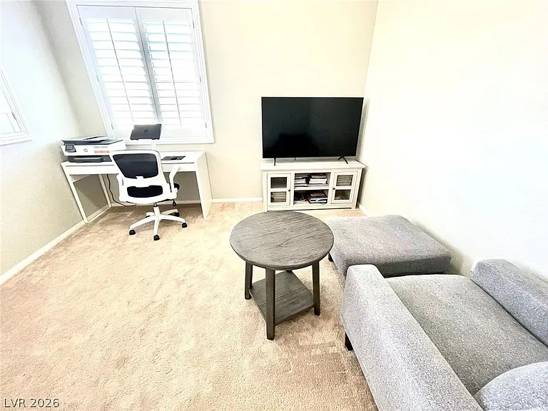 315 Carlisle Crossing St — Photo 23