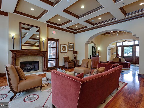 3rd image of 12941 Centre Park Cir APT 318