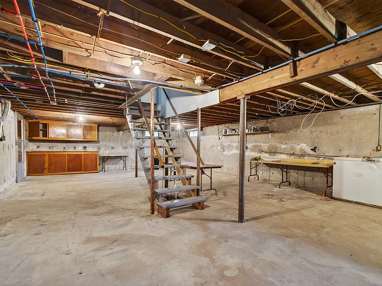 121 Cherry Hill Rd — Photo 18