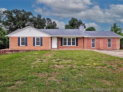 300 Sparrow Dr, Fayetteville, NC, 28306