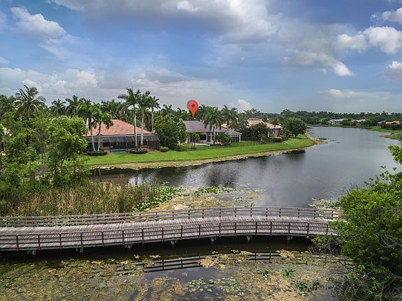 2nd image of 2513 Poinciana Dr